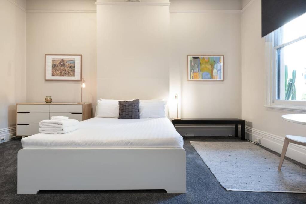 Appartement Generous Victorian Terrace In Cbd - Parking & Wifi à Launceston Extérieur photo